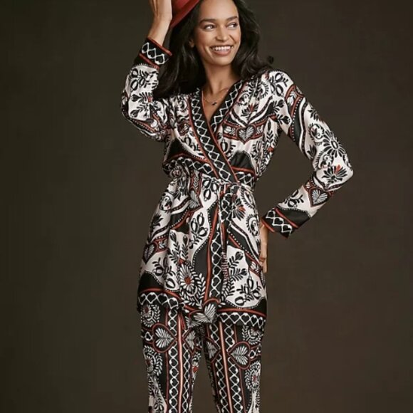 FARM Rio Dresses & Skirts - NWOT Farm Rio Passion Scarf Wrap Mini Dress XXS $215